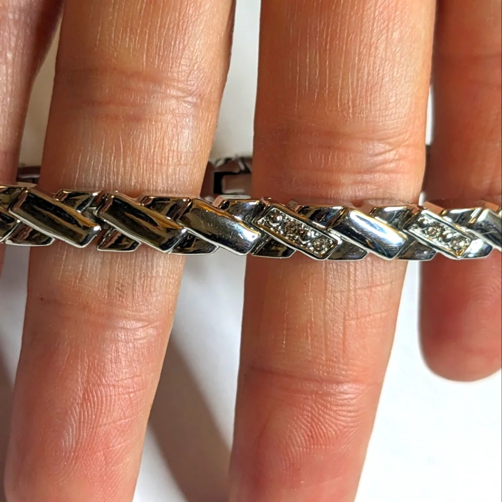 Silver-Tone‎ Rhinestone Bracelet Stretch & Metal Rhinestone Bracelet Set